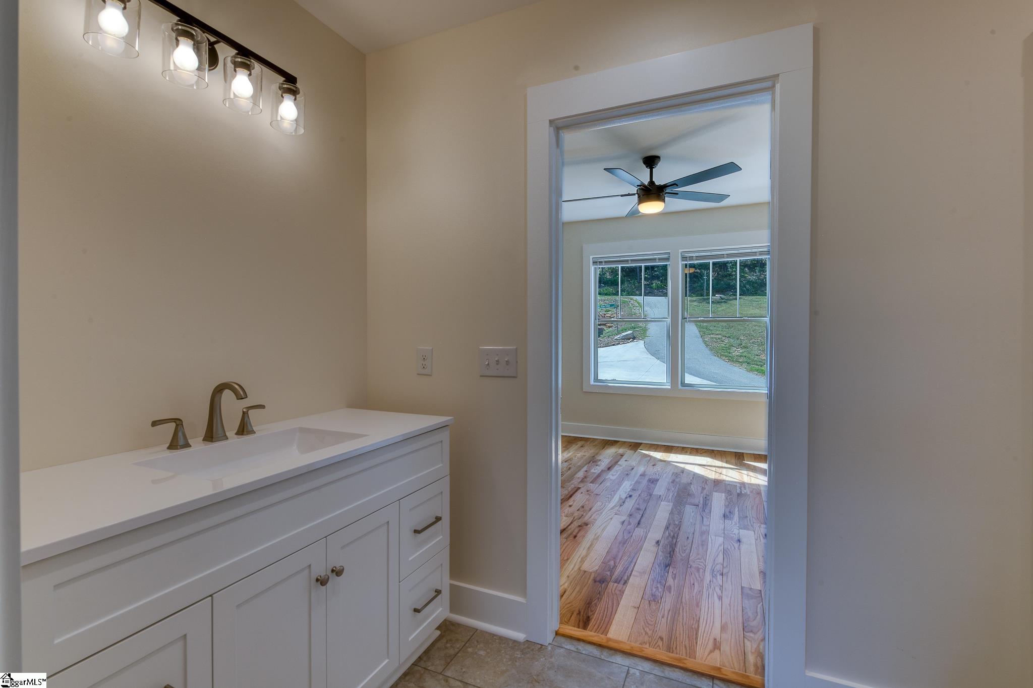 Seneca, South Carolina, 29672, United States, 3 Bedrooms Bedrooms, ,4 BathroomsBathrooms,Residential,Active,2006951