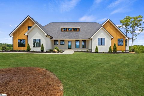 Photo of 1946A Pleasant Hill Road, Greer, SC 29651 (MLS # 1592146)