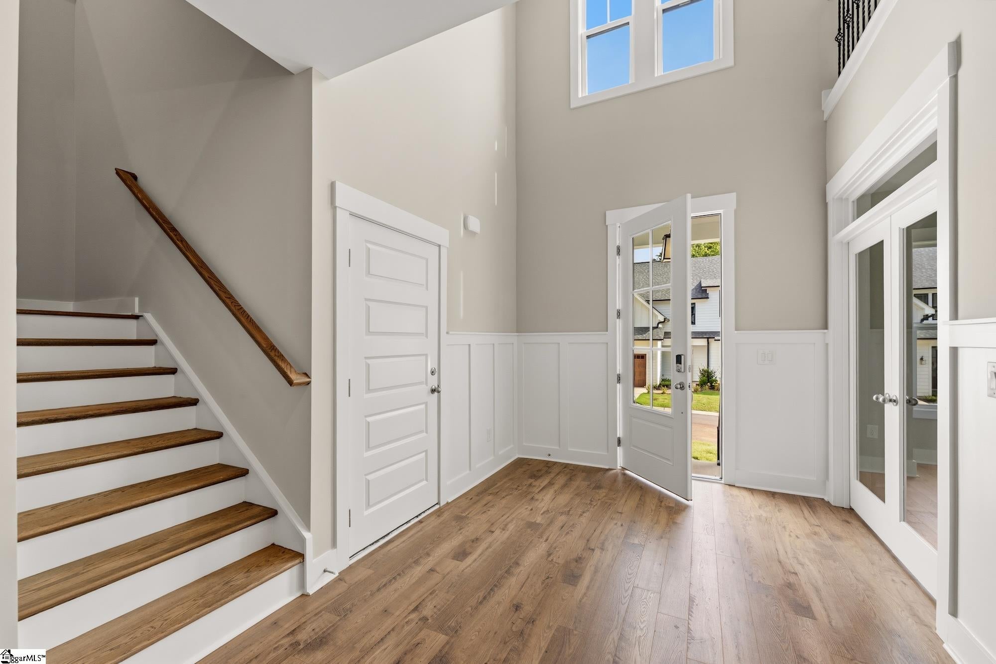 318 Breakwater Lane
