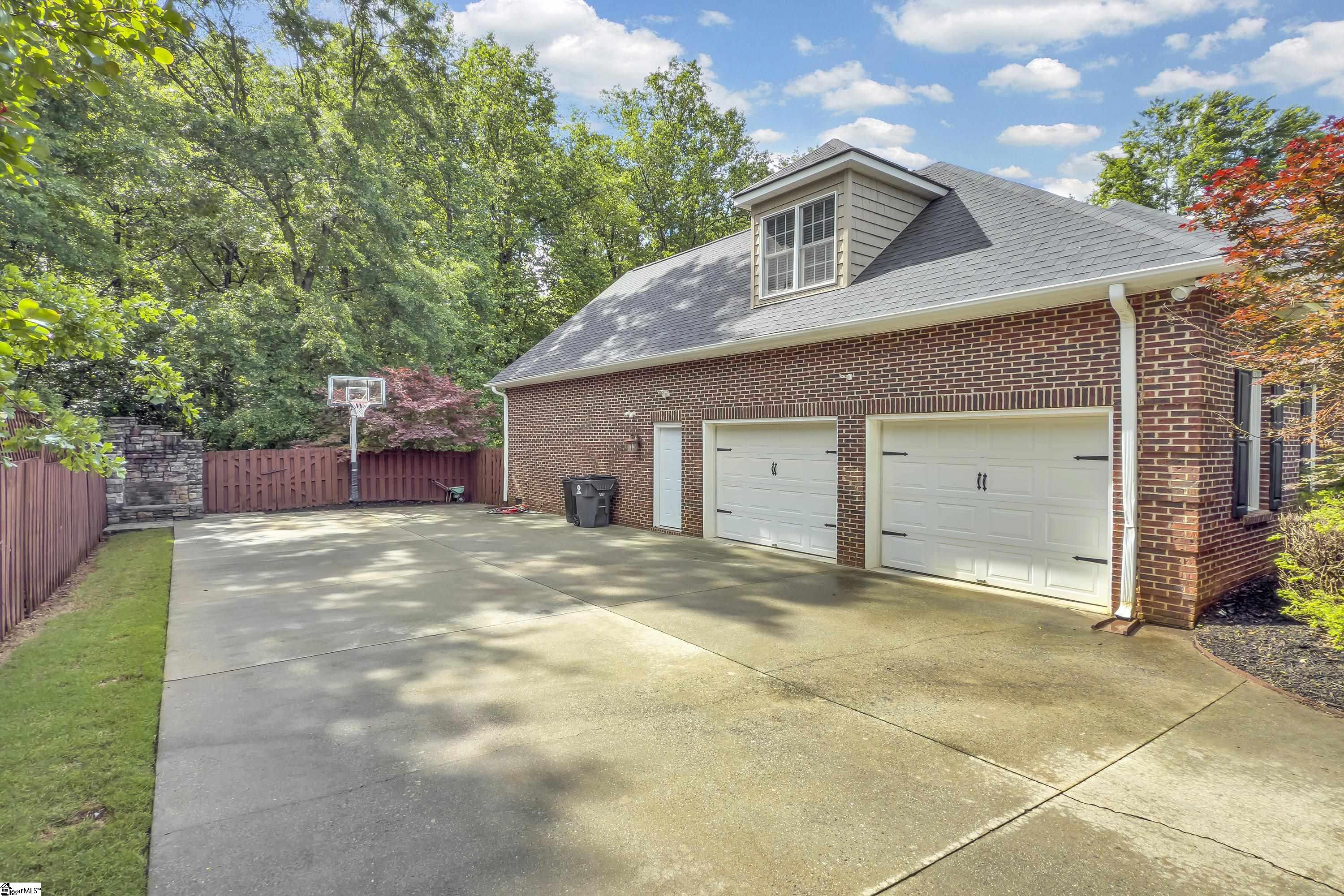 120 Red Maple Circle