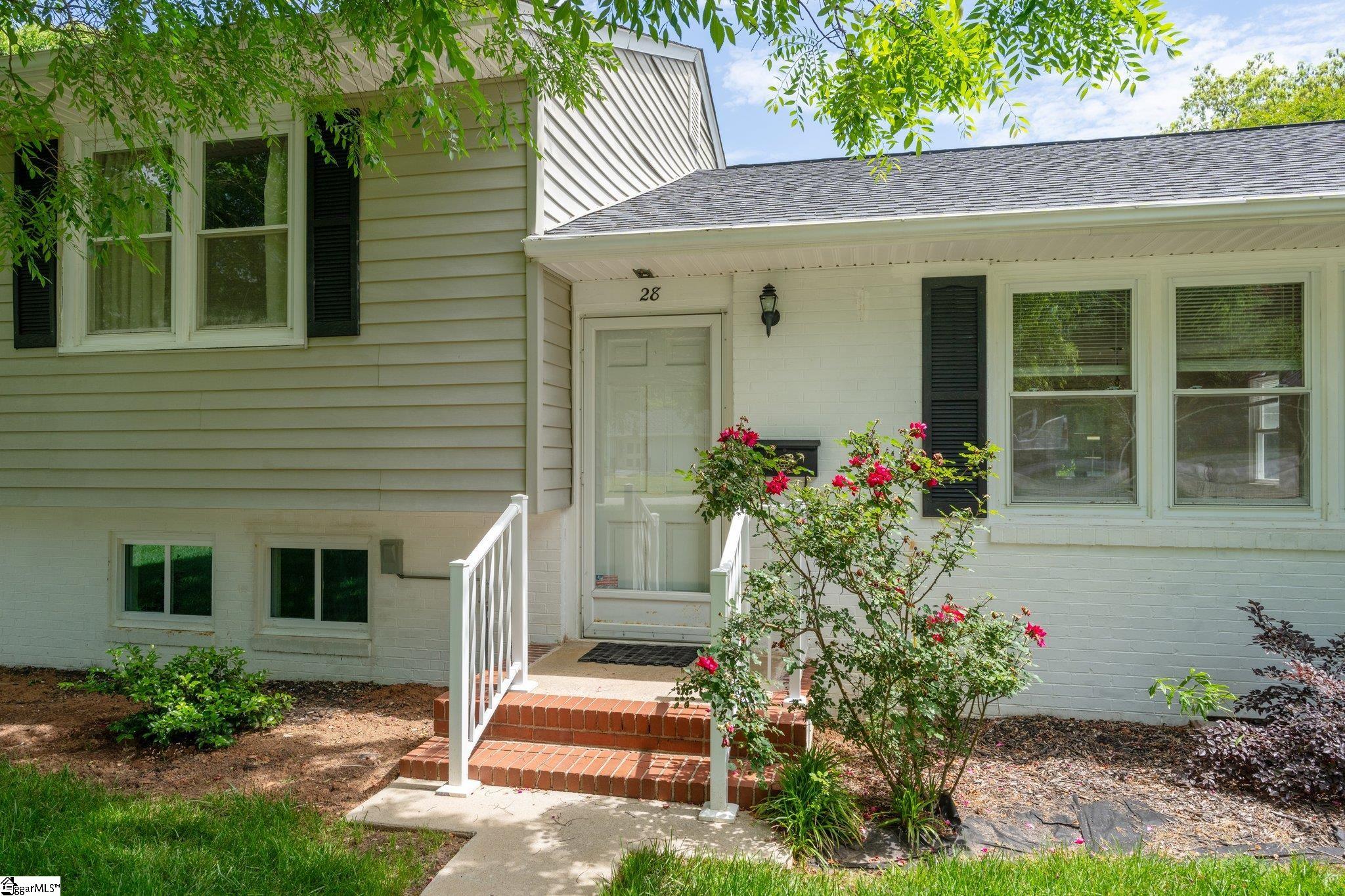 28 Lullwater Road