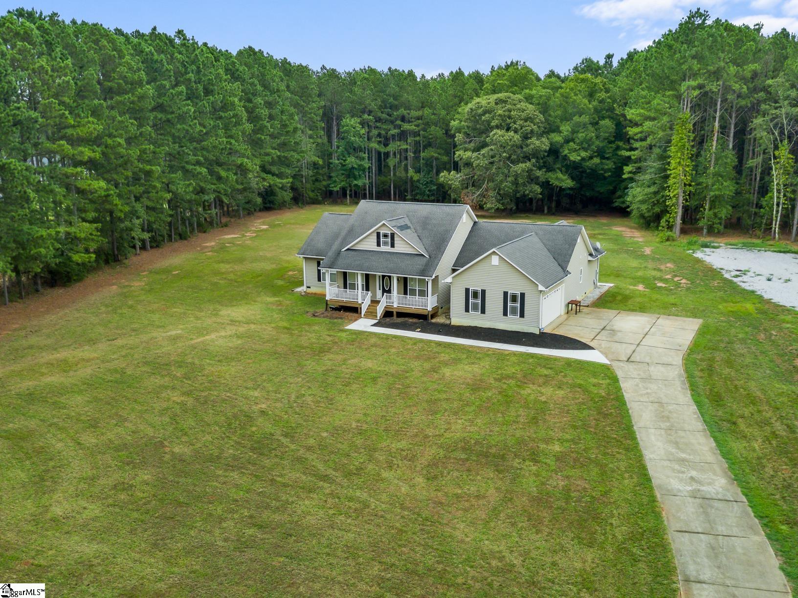 Anderson, South Carolina 29626, United States, 3 Bedrooms Bedrooms, ,3 BathroomsBathrooms,Residential,Active,204519