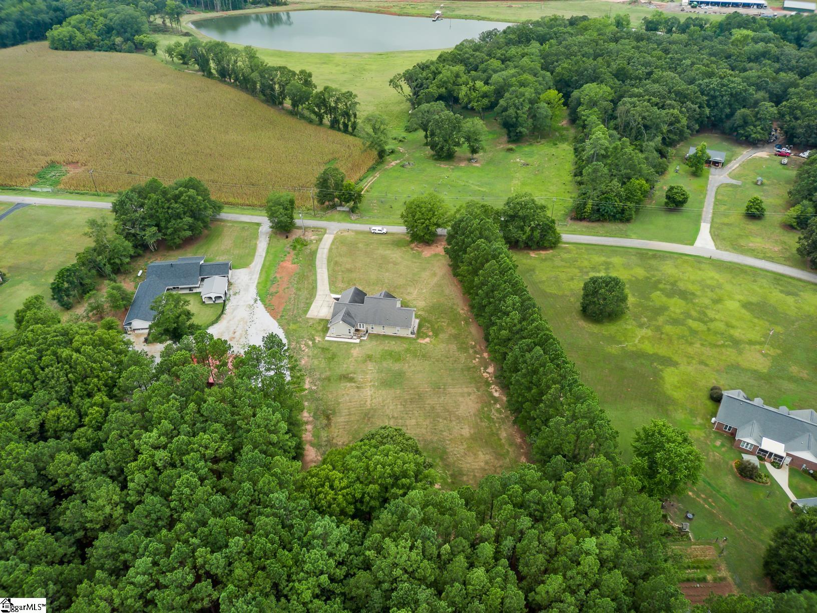 Anderson, South Carolina 29626, United States, 3 Bedrooms Bedrooms, ,3 BathroomsBathrooms,Residential,Active,204519