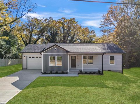 583 Humphrey Street Spartanburg SC 29301