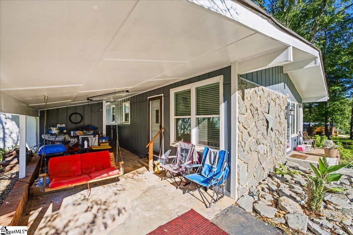 Real Estate Search 3 225 Hicks Drive