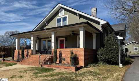 211 NE Main Street Easley SC 29640