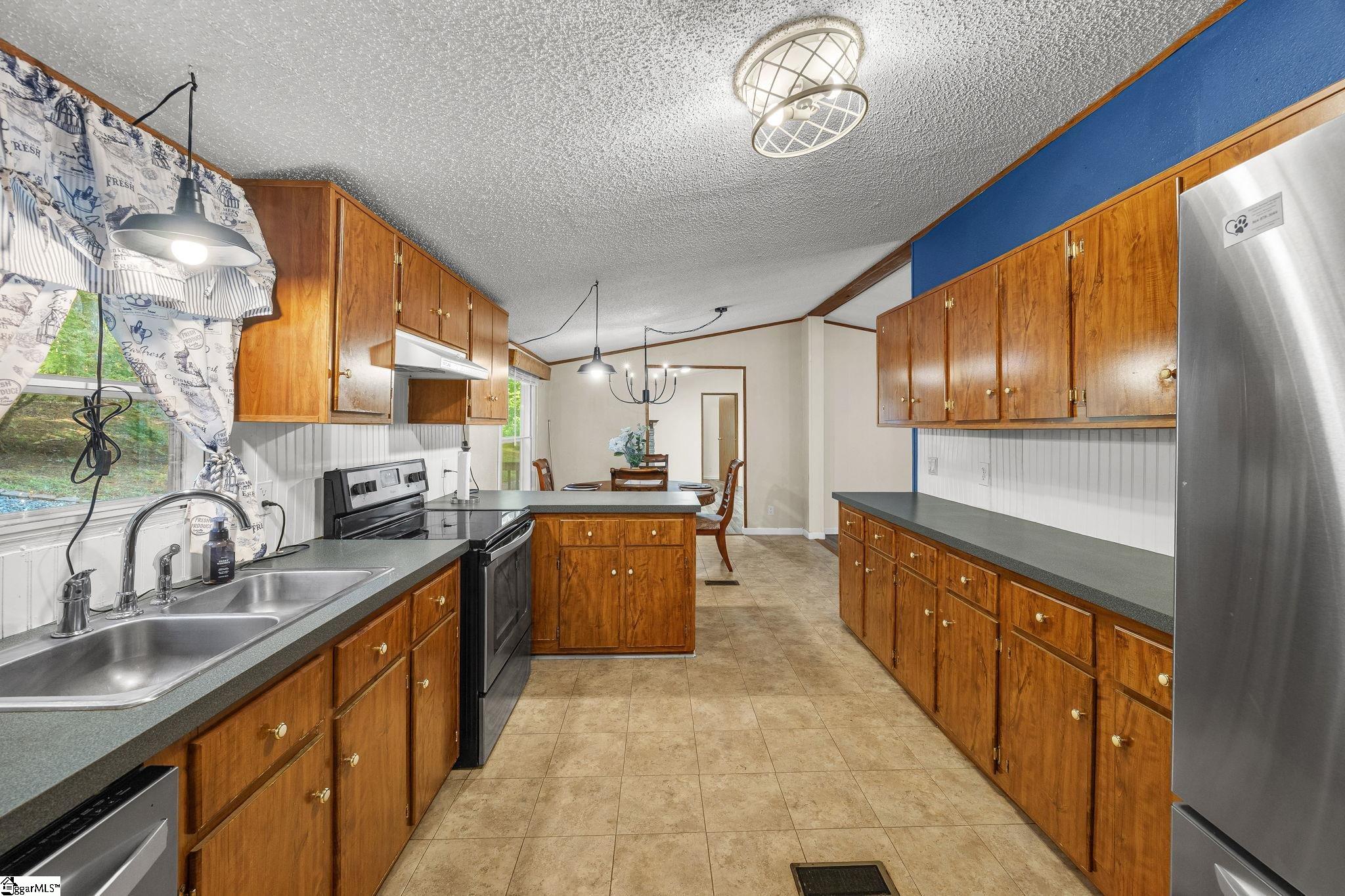 112 Possum Holler Drive