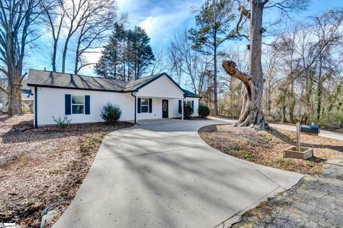7 W 2nd Street Williamston SC 29697