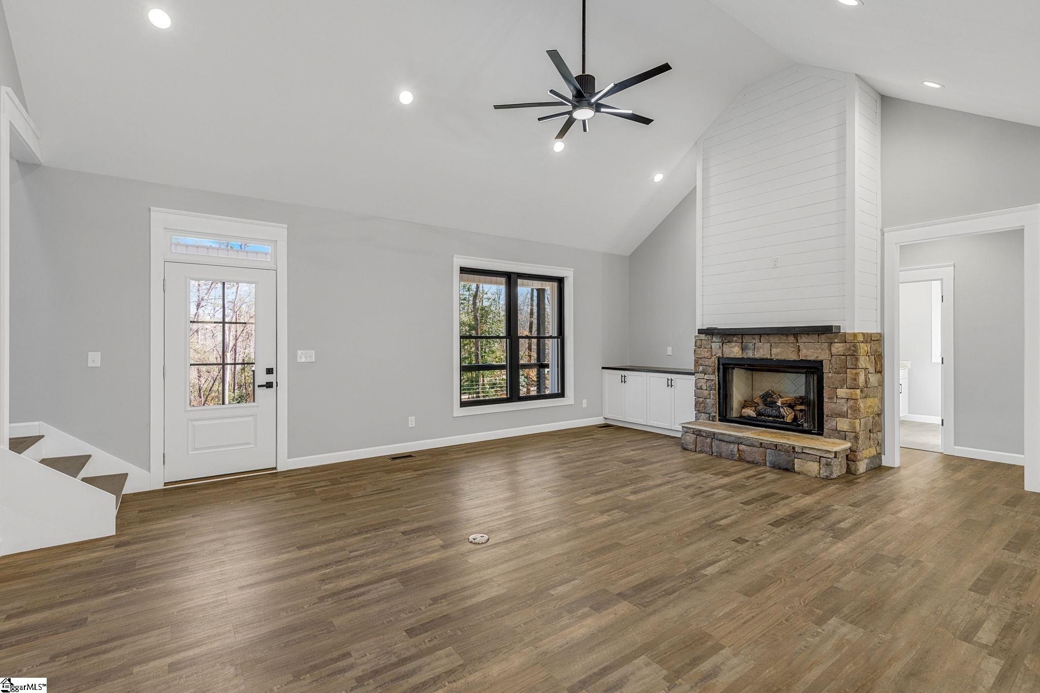 107 Bentwood Lane