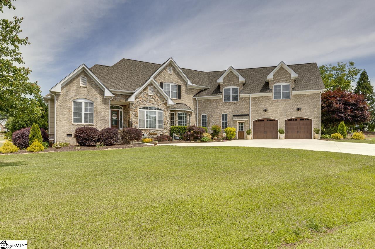 38 Shore Vista Lane