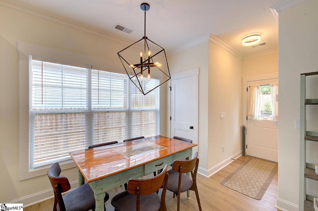 Greenville, South Carolina 29607, United States, 2 Bedrooms Bedrooms, ,1 BathroomBathrooms,Residential,Active,80686