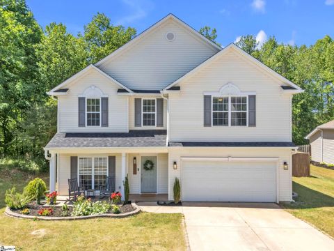 Photo of 124 Garfield Lane, Simpsonville, SC 29681 (MLS # 1590056)