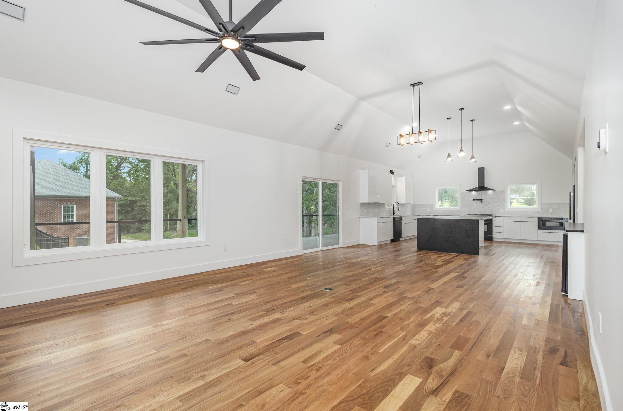 715 Tenerriffe Court