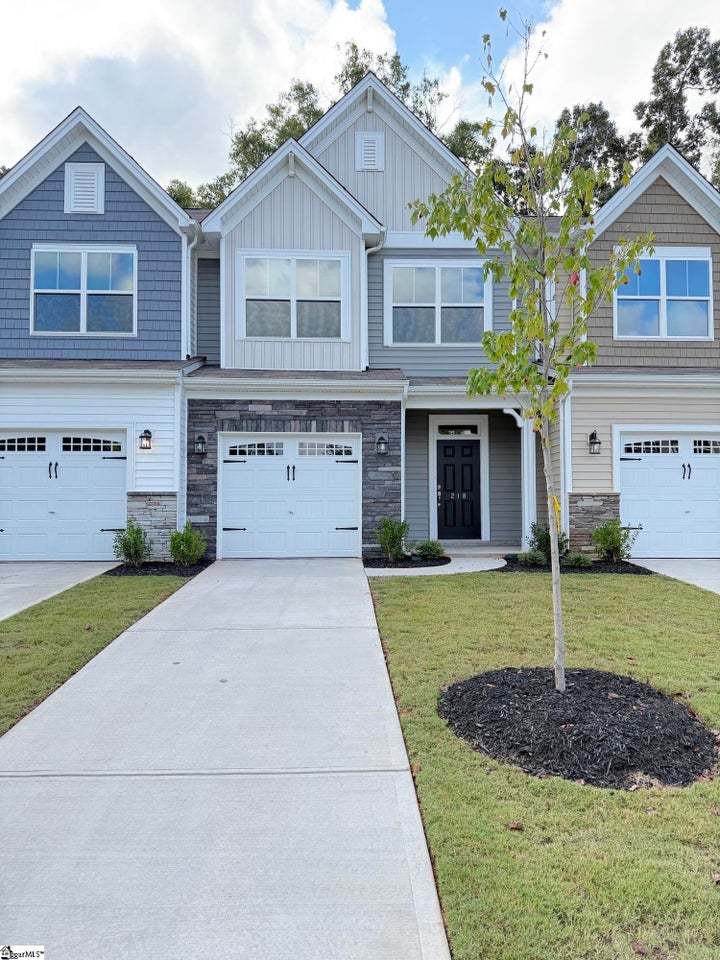 Photo 1 of 23 — 218 Brochaill Court, Piedmont, SC 29673