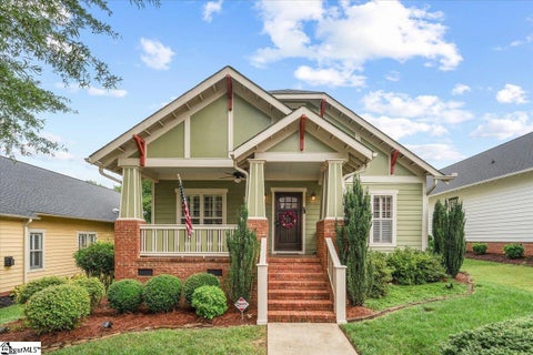 Photo of 105 Lismore Street, Simpsonville, SC 29680 (MLS # 1600254)