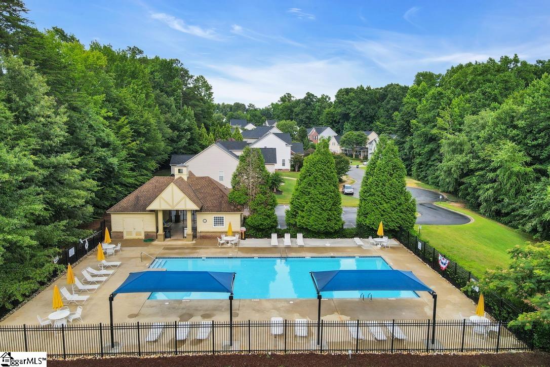 15 Meadow Rose Drive