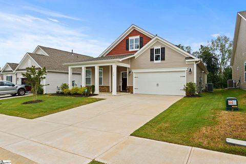 Photo of 164 Dodd Trail, Greenville, SC 29605 (MLS # 1581966)