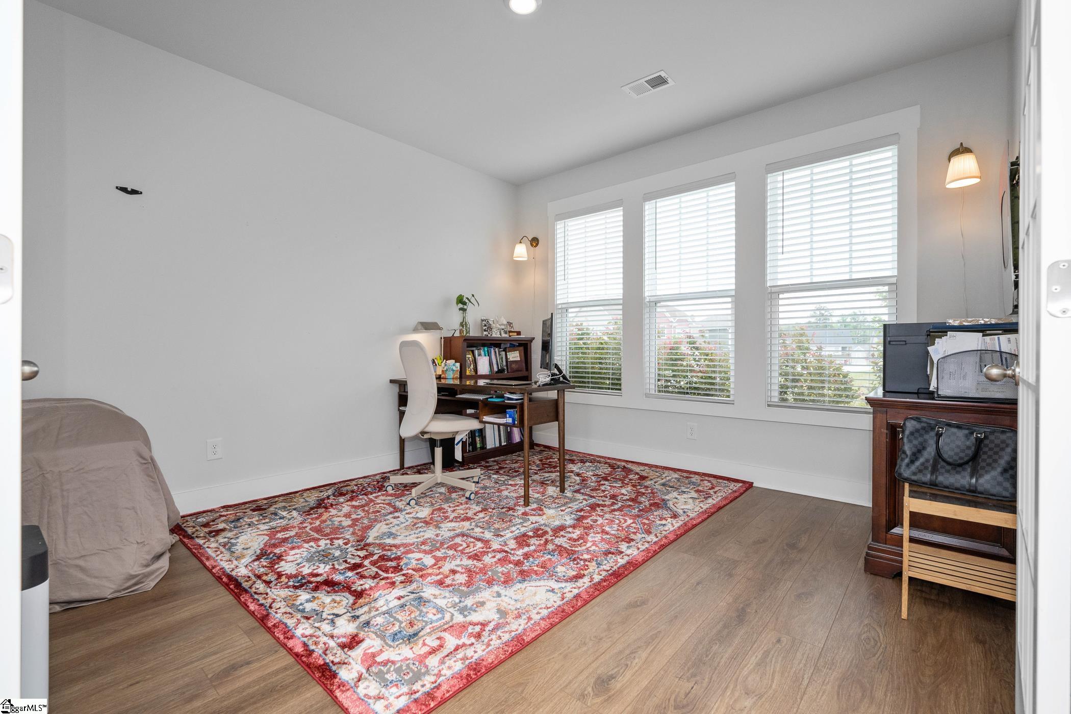 800 Redmill Lane