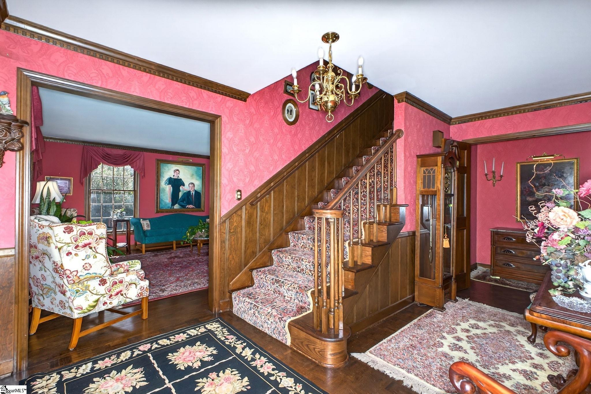 206 Honey Horn Drive