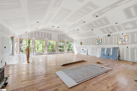 Photo of 105 Vannoy Street, Greenville, SC 29601 (MLS # 1587778)