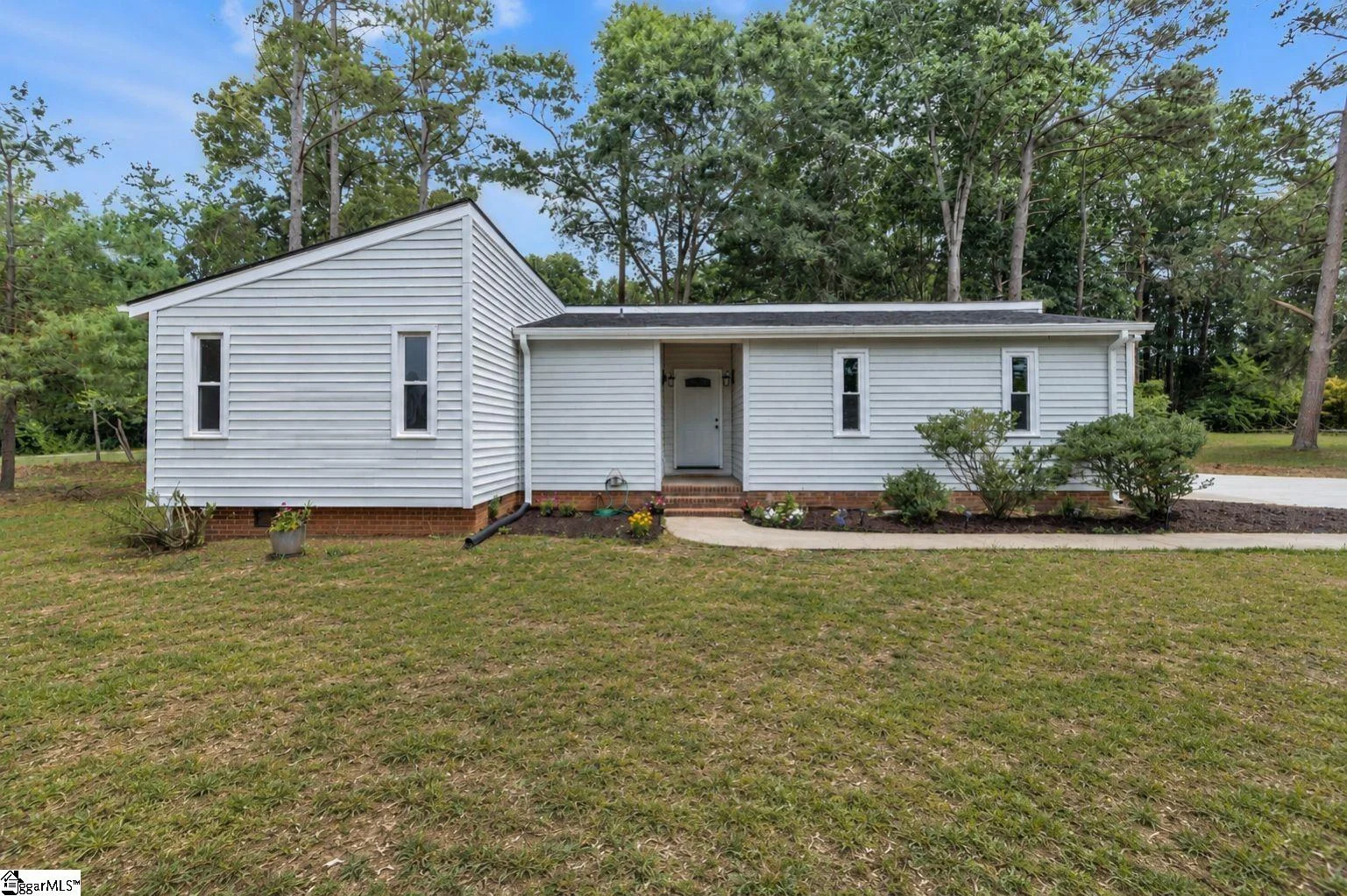101 Cedar Lane