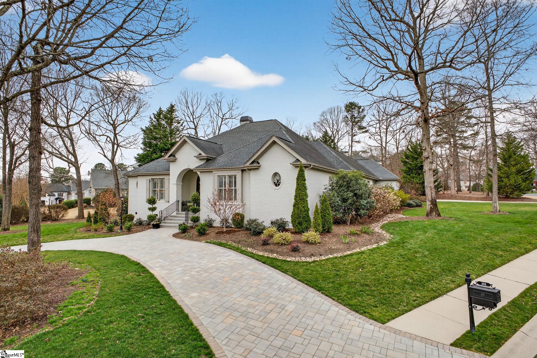 101 Hemingford Circle