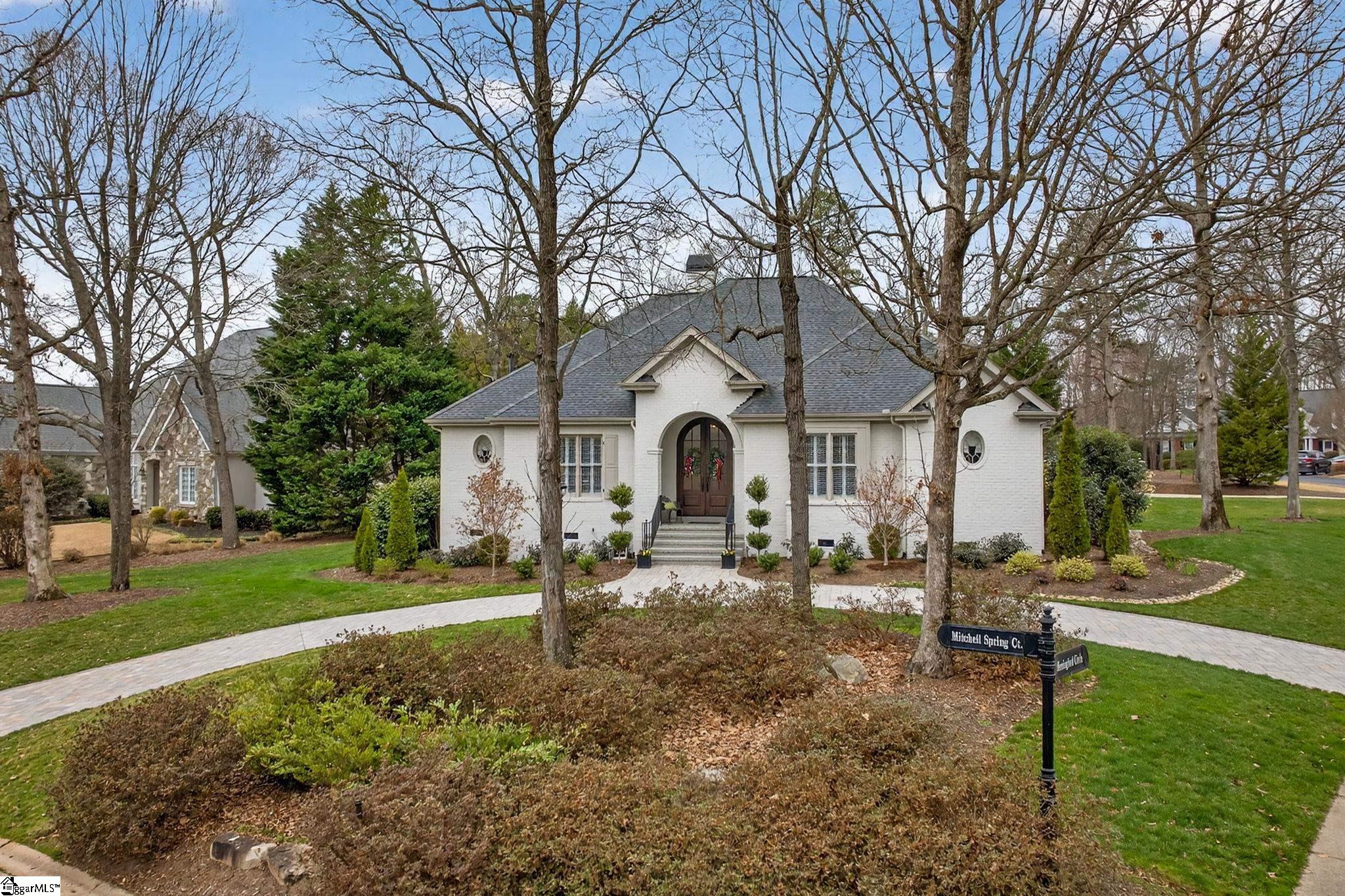 101 Hemingford Circle