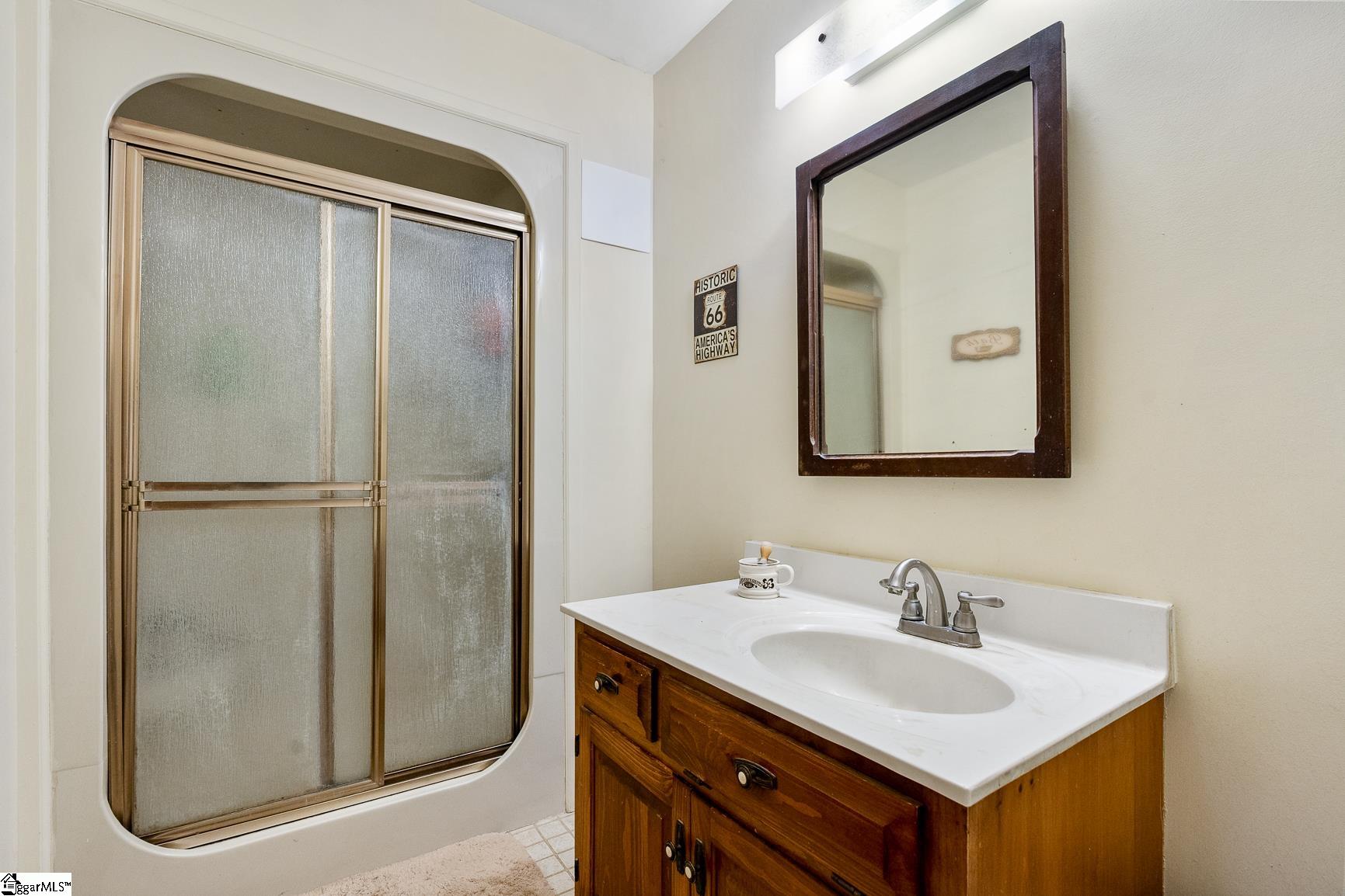Honea Path, South Carolina, 29654, United States, 3 Bedrooms Bedrooms, ,2 BathroomsBathrooms,Residential,Active,2044589