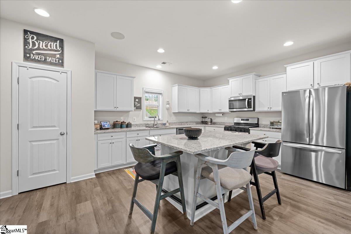 216 Carvel Trail