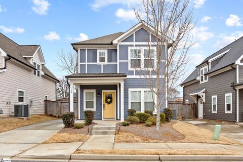 Photo of 12 Cottage Hill Drive, Greenville, SC 29607 (MLS # 1581038)