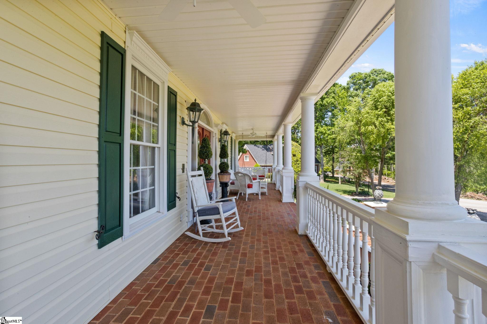 1000 Audley Court