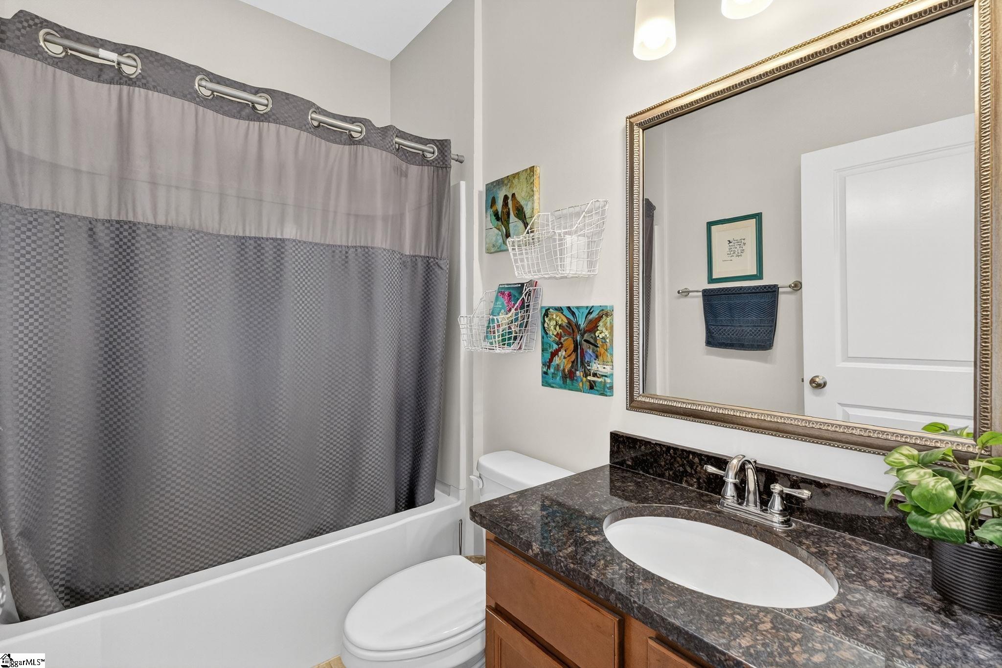 Simpsonville, South Carolina 29681, United States, 5 Bedrooms Bedrooms, ,3 BathroomsBathrooms,Residential,Active,154062