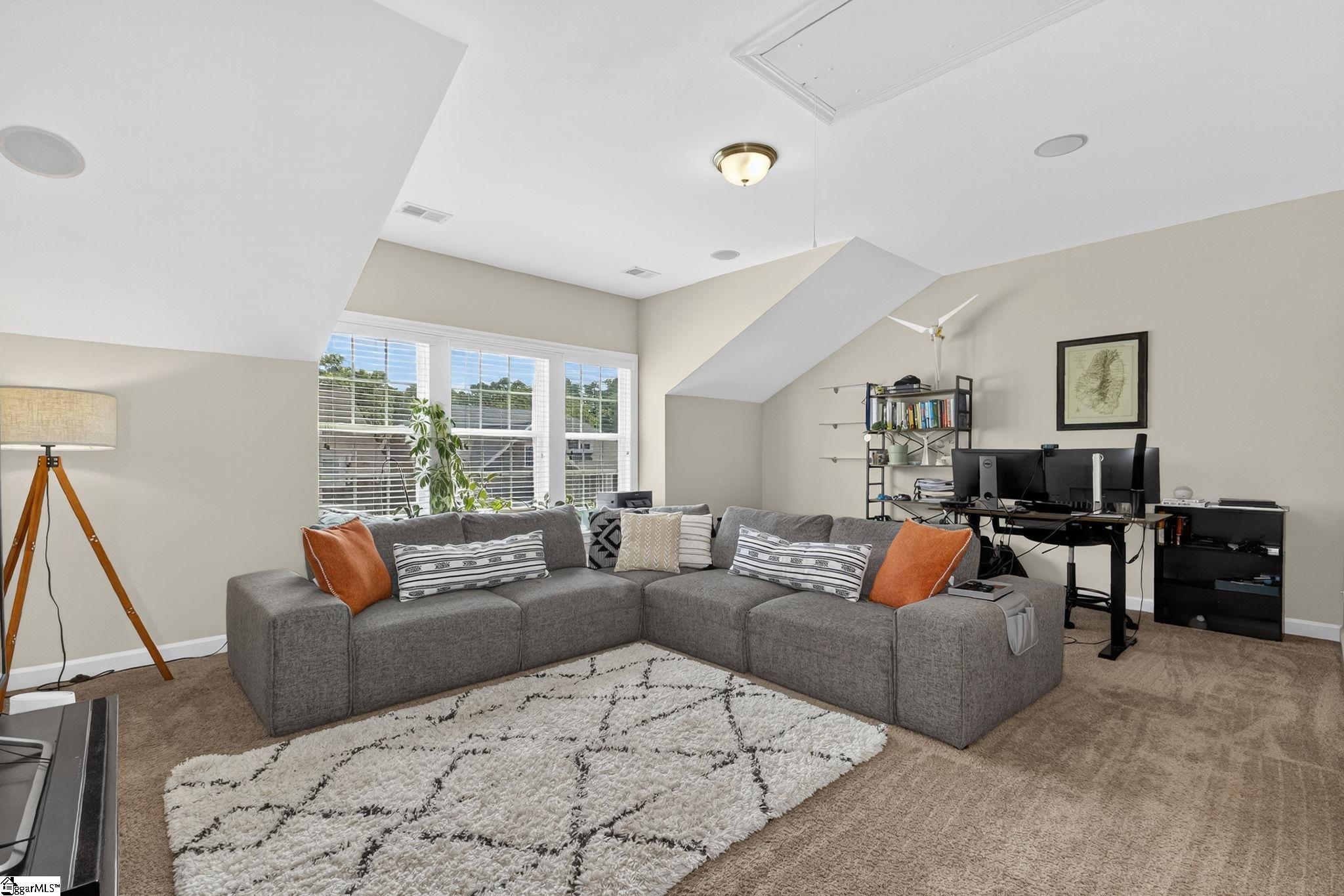 Simpsonville, South Carolina 29681, United States, 5 Bedrooms Bedrooms, ,3 BathroomsBathrooms,Residential,Active,154062