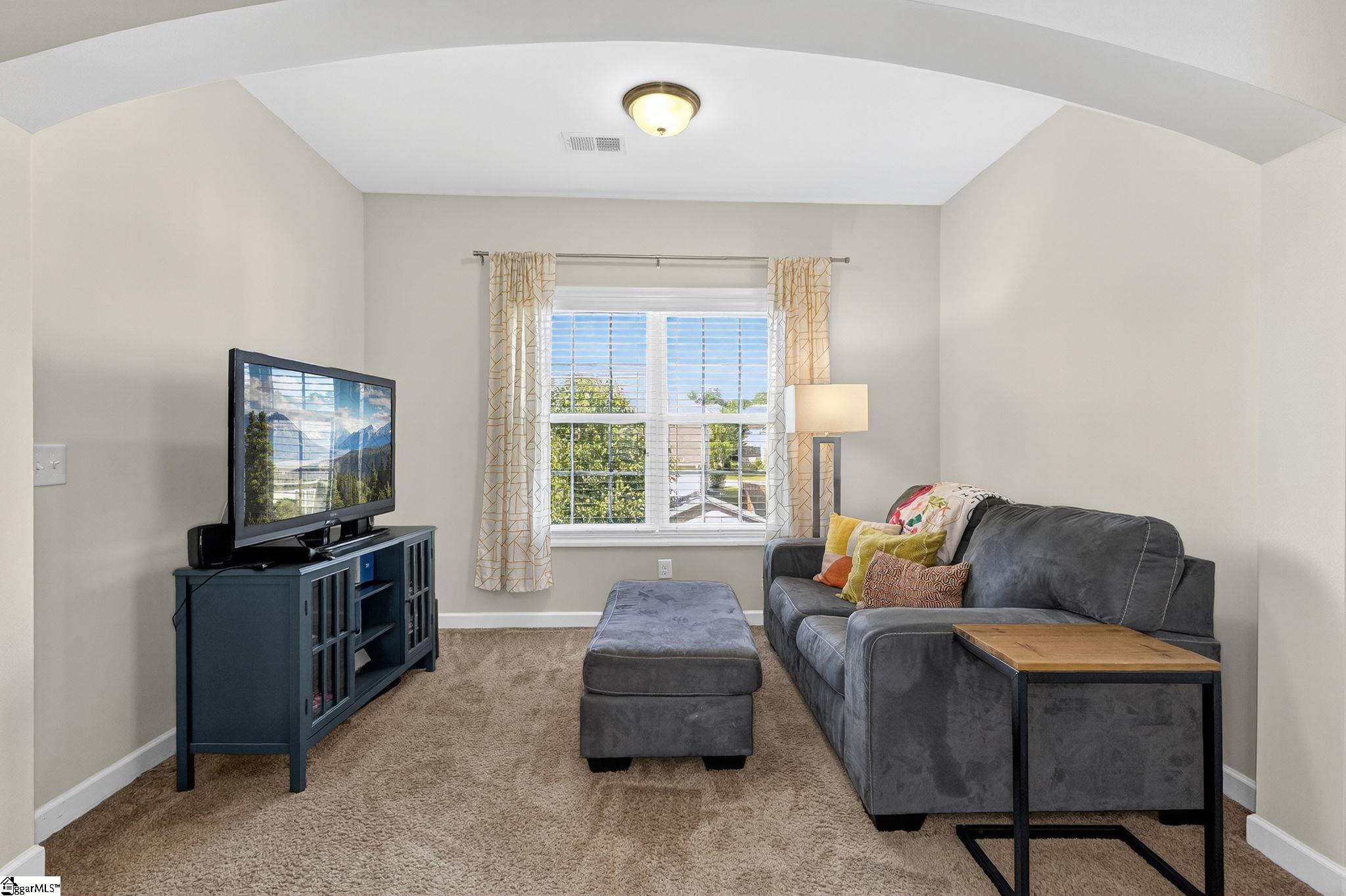 Simpsonville, South Carolina 29681, United States, 5 Bedrooms Bedrooms, ,3 BathroomsBathrooms,Residential,Active,154062