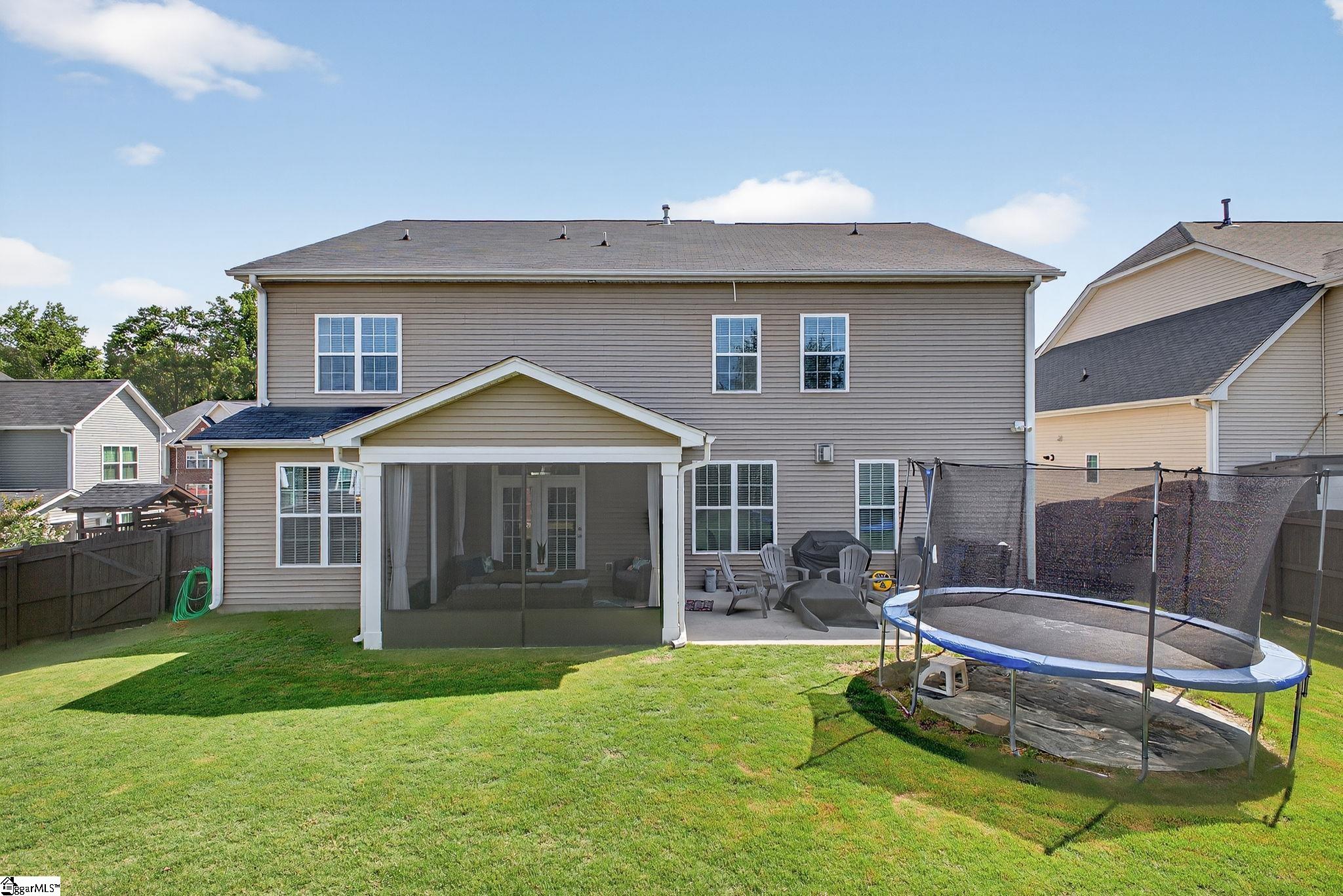 Simpsonville, South Carolina 29681, United States, 5 Bedrooms Bedrooms, ,3 BathroomsBathrooms,Residential,Active,154062