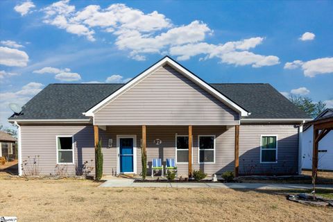 Photo of 67 Sawblade Ridge, Marietta, SC 29661 (MLS # 1583590)