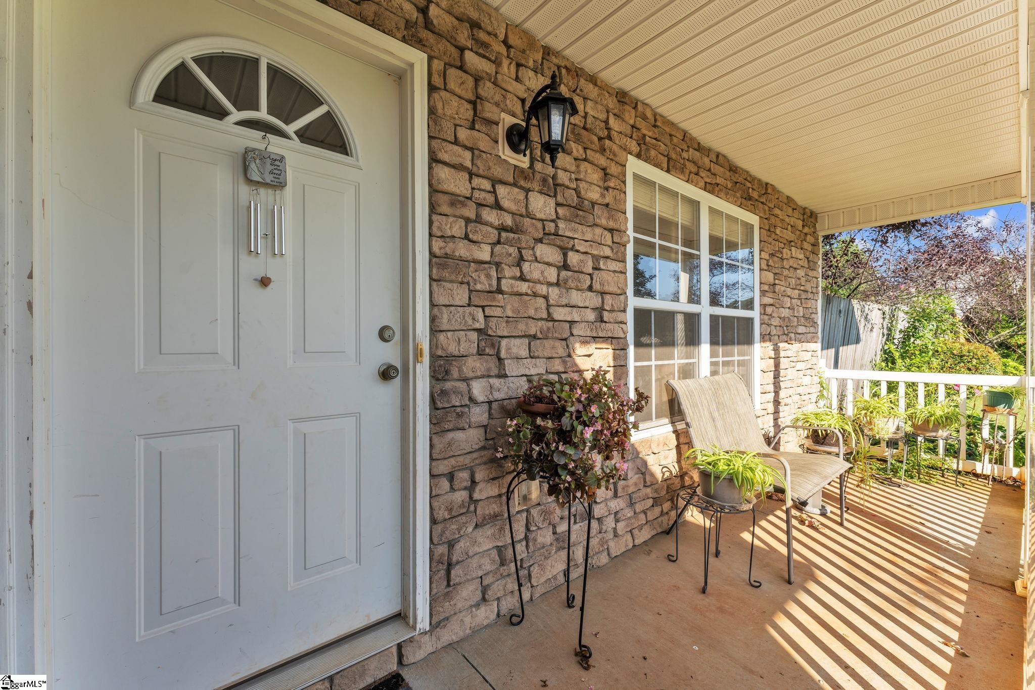 335 Heatherbrook Drive