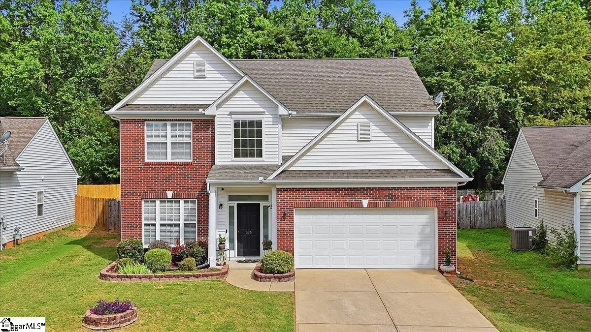 696 Timber Walk Drive