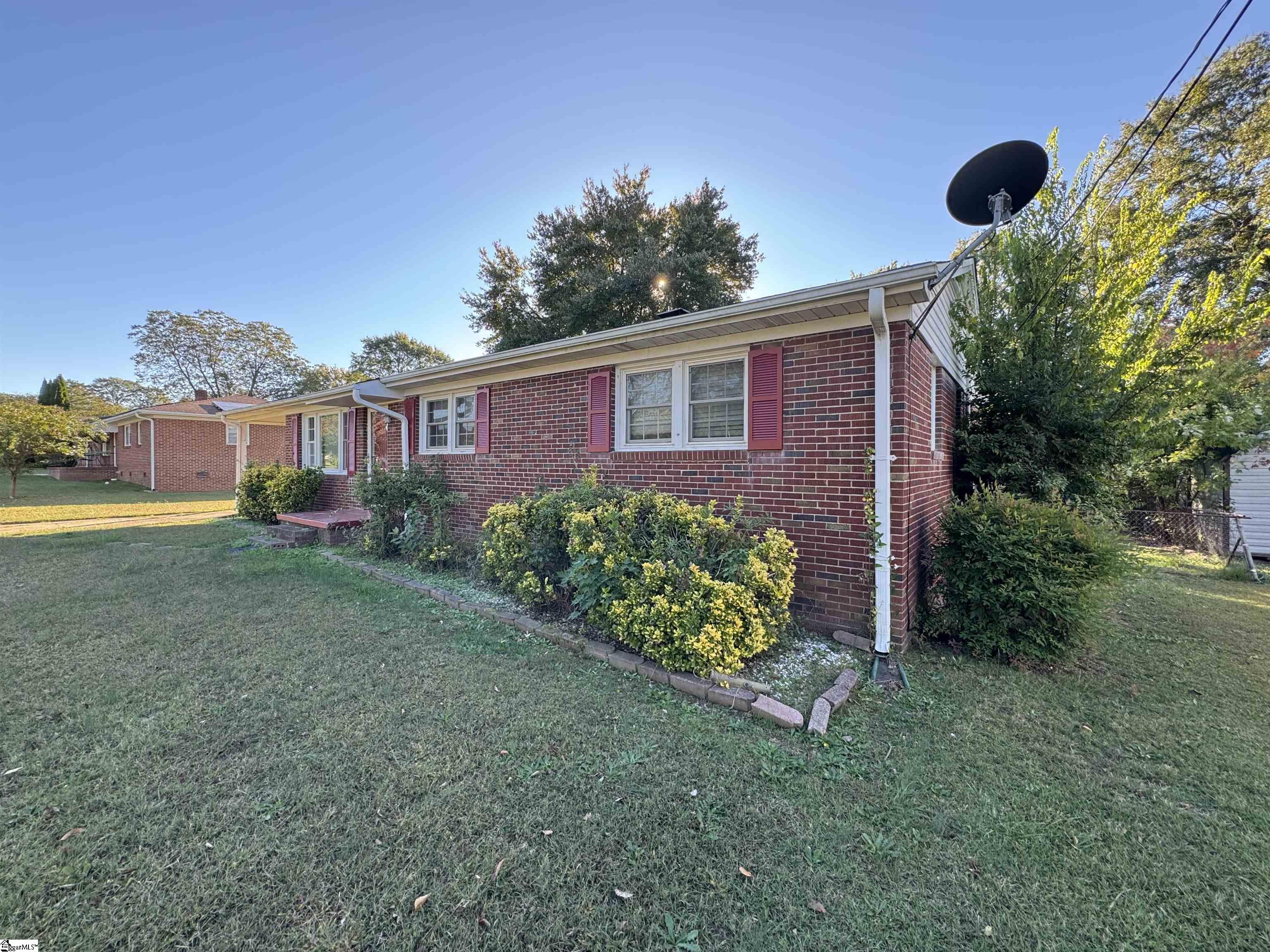 Greenville, South Carolina 29617, United States, 3 Bedrooms Bedrooms, ,2 BathroomsBathrooms,Residential,Active,228817