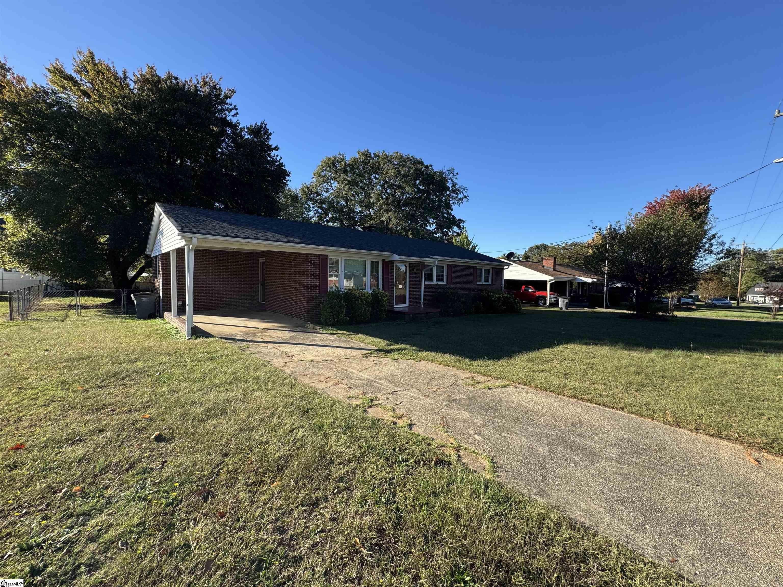 Greenville, South Carolina 29617, United States, 3 Bedrooms Bedrooms, ,2 BathroomsBathrooms,Residential,Active,228817