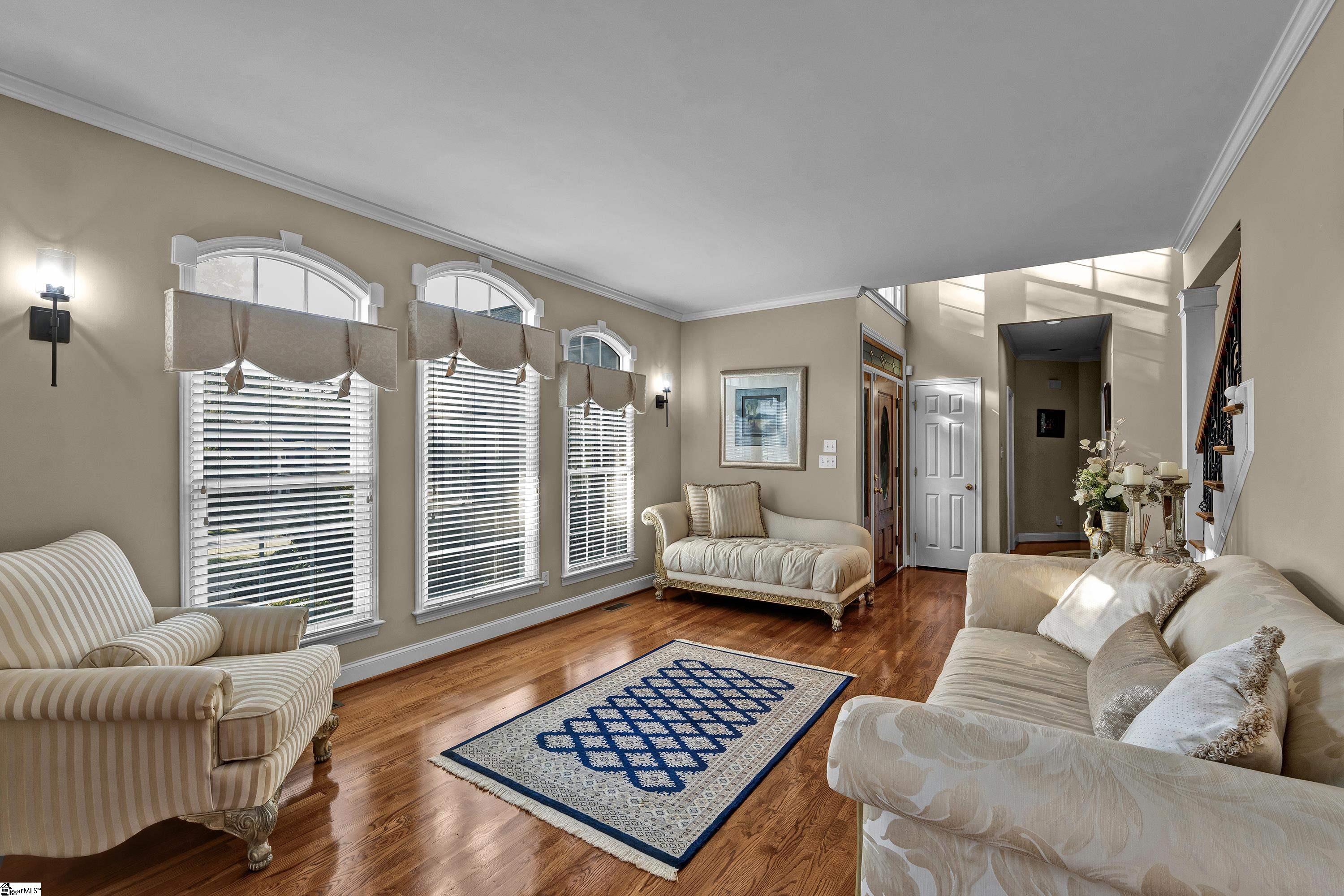 890 Acorn Ridge Place