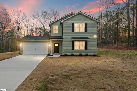 Photo of 122 Guest Circle, Anderson, SC 29621 (MLS # 1577139)