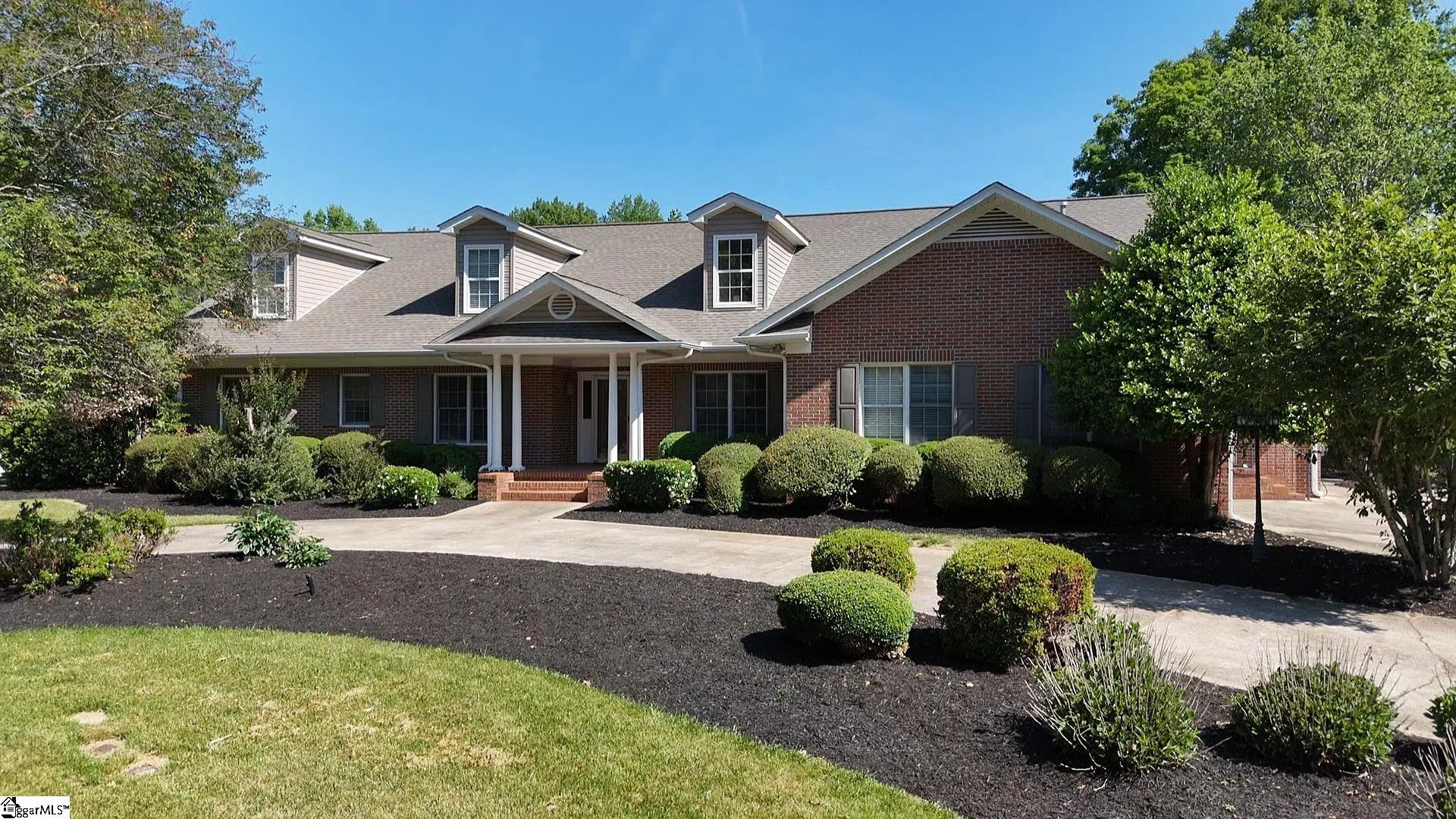 112 Linkside Drive