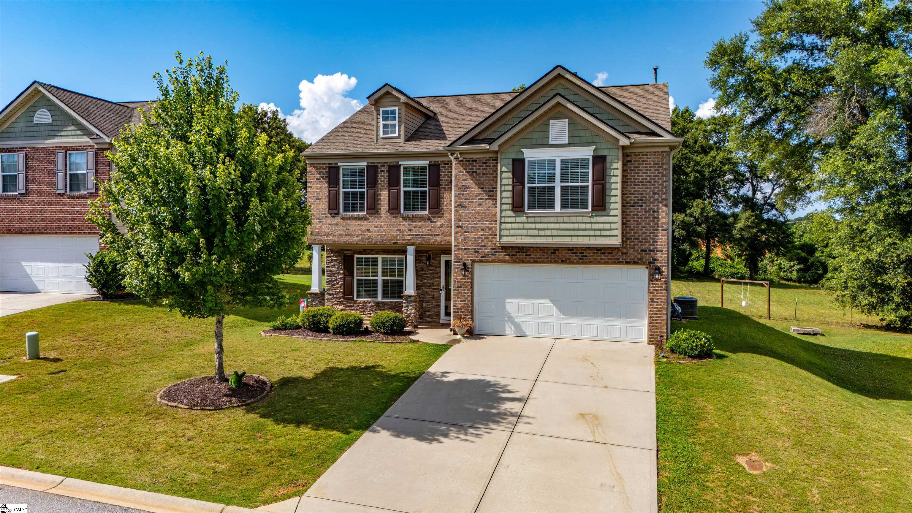 27 Ravencrest Drive