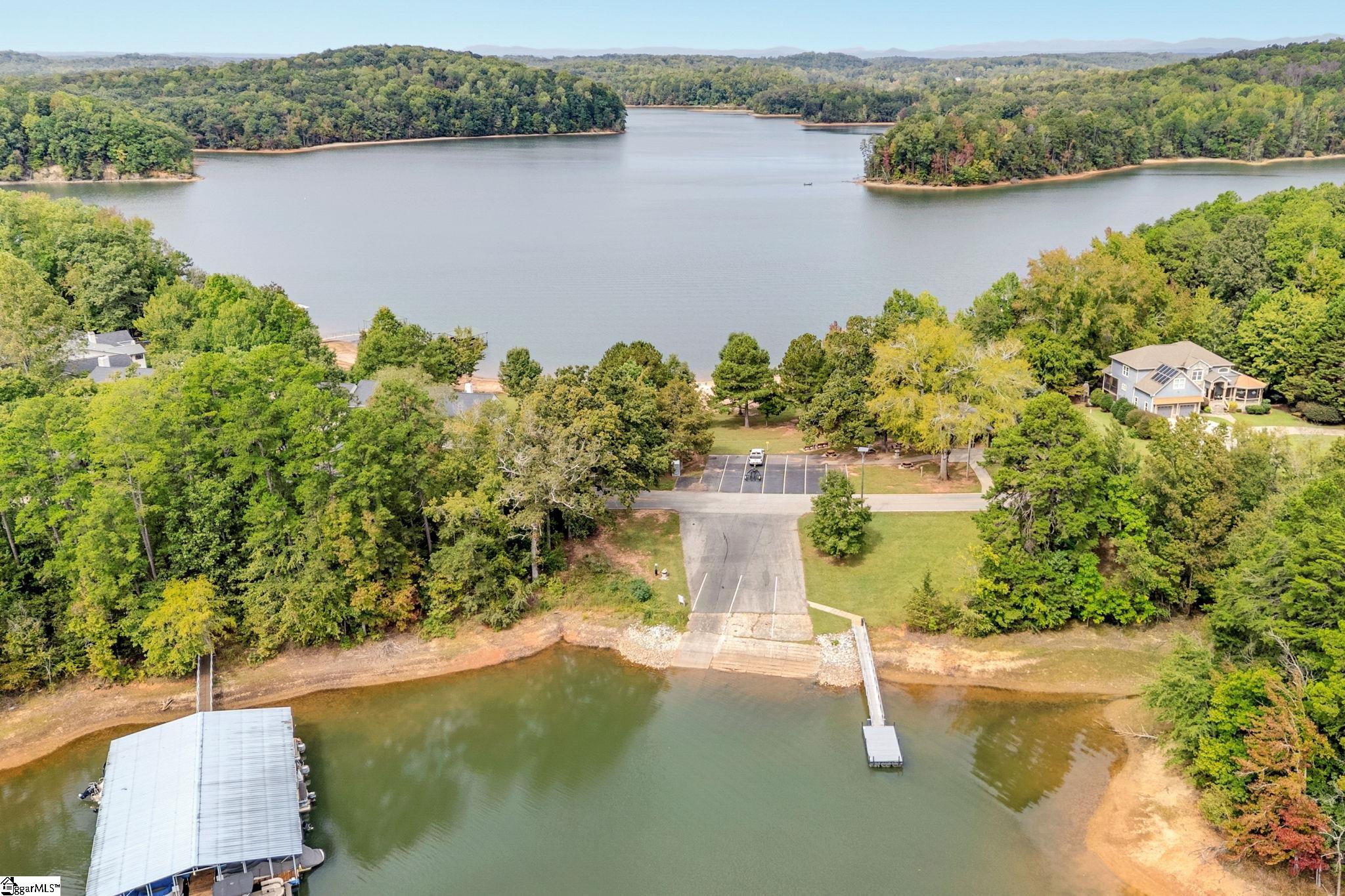 Westminster, South Carolina 29693, United States, 3 Bedrooms Bedrooms, ,3 BathroomsBathrooms,Residential,Active,230738