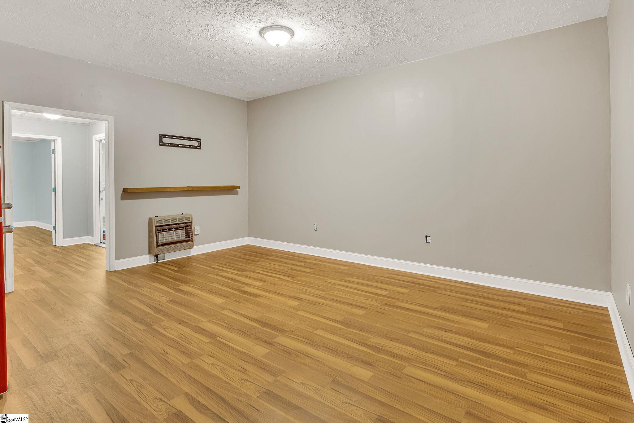 Westminster, South Carolina 29693, United States, 3 Bedrooms Bedrooms, ,3 BathroomsBathrooms,Residential,Active,230738