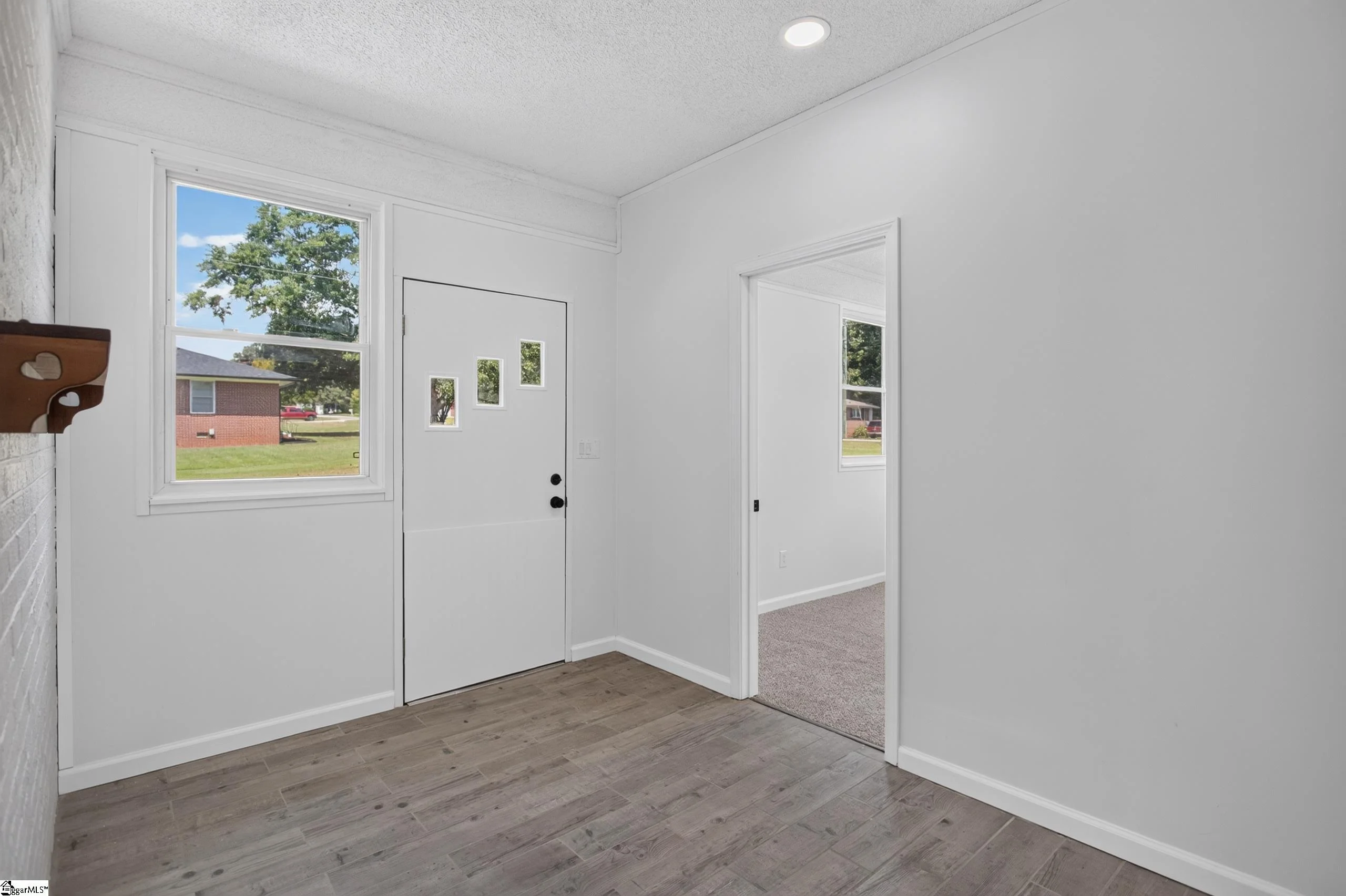 242 Sherwood Drive