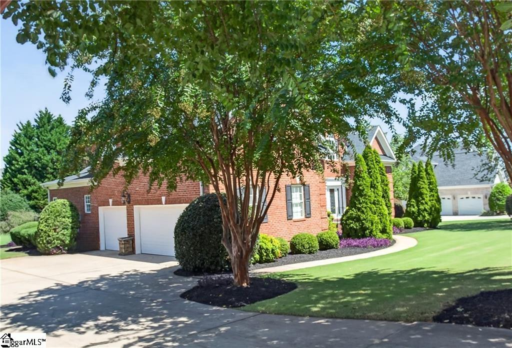 107 Rivendell Drive