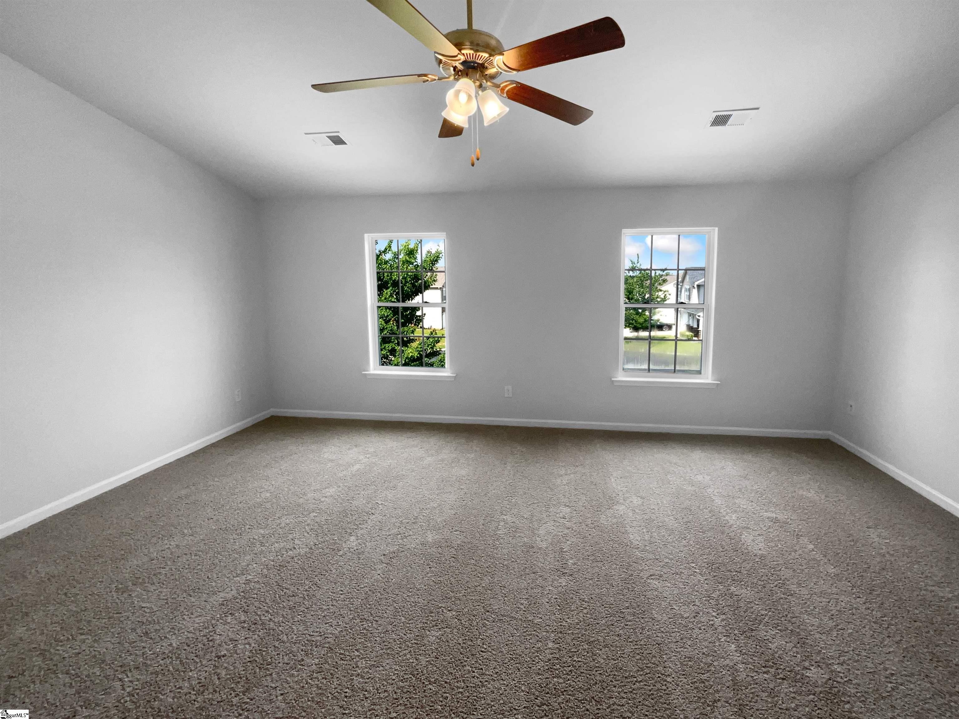 253 Golden Bear Walk