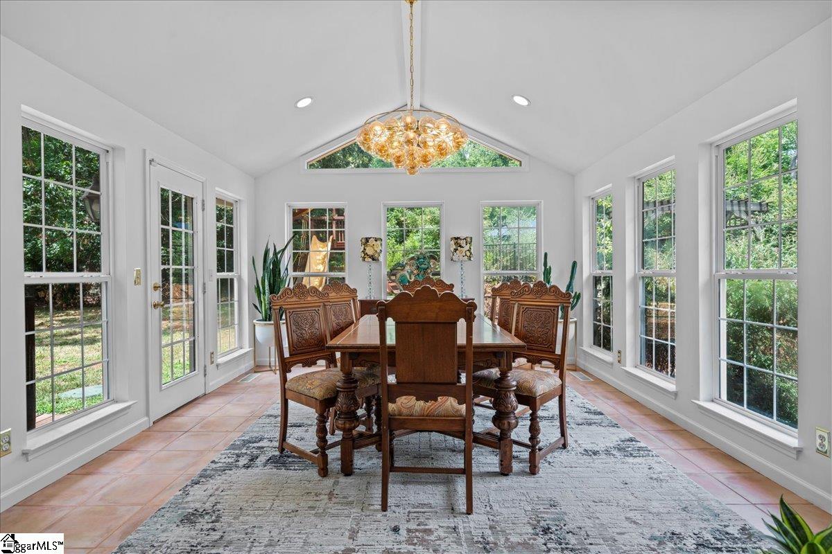 Greenville, South Carolina 29615, United States, 6 Bedrooms Bedrooms, ,4 BathroomsBathrooms,Residential,Active,192569